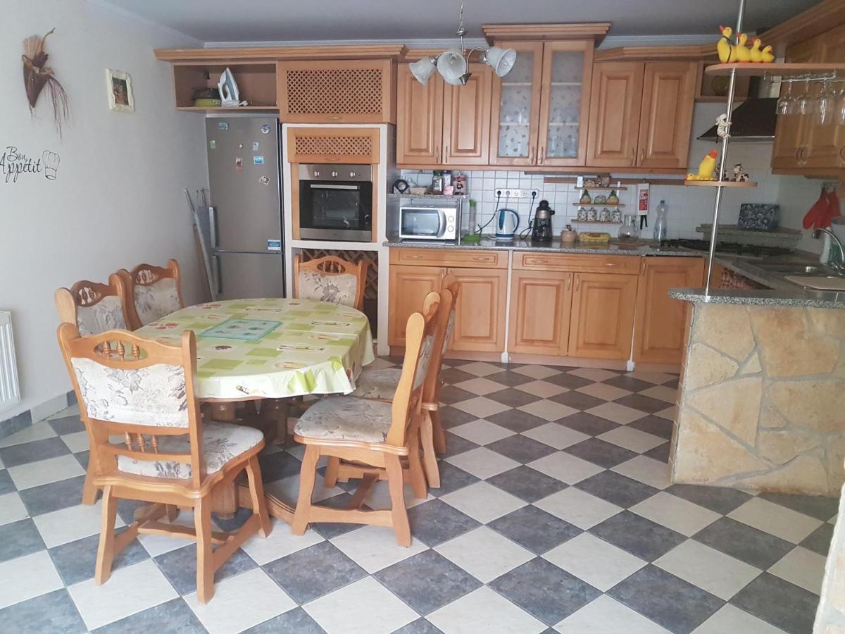 Babahaz Villa Bodajk Exteriör bild